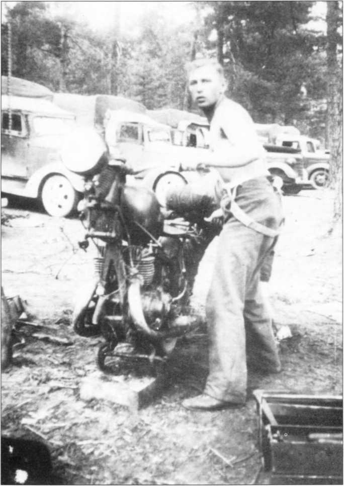 Мотоциклы Вермахта. Военное фото. Иллюстрация 204