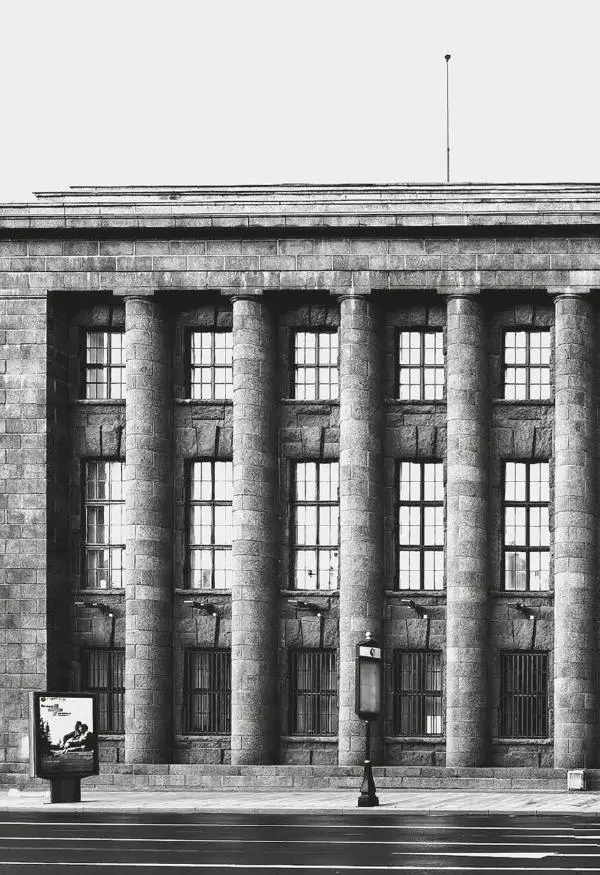 Дмитрий Козлов - Архитектура XX века. Путеводитель по Санкт-Петербургу - Страница № 39